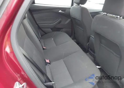 2015 Ford Focus Se z USA, uszkodzony, nr VIN 1FADP3F29FL214005